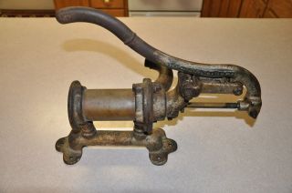 Trahern Pump Co Brass Cast Iron Antique Wall Mount Hand Pump Rockford,  IL 4