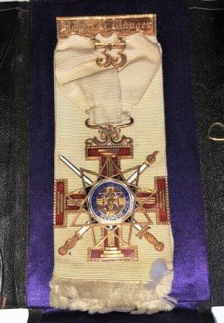 Antique Masonic 33rd Degree Scottish Rite Jewel 14k R.  H.  Munger Medal Eagle 1911