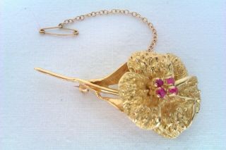 Rare & Vintage 18ct Gold & Ruby Flower Brooch 1963