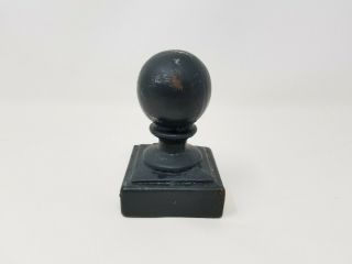 Antique Round Cast Iron Ball Hitching Post Finial Cap Fence Topper
