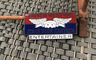 Ww2 American Theatre Wing Stage Door Canteen Entertainer Sterling Pin Badge Uso