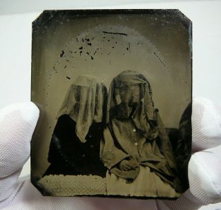 Mourning Women Antique Tintype Photo Covered Head Veiled Hidden Face Vintage 3