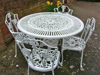 2 Brand Vintage Cast Iron Lawn Garden Seat Chair Heavy