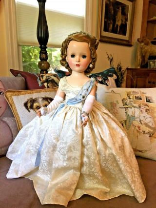 Antique Madame Alexander 18 Inch Margaret Queen Elizabeth 11 Doll,  Gorgeous