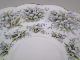 Vintage Royal Albert Lambeth Tea Cup and Saucer 8