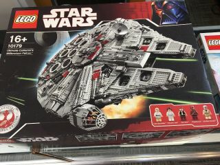 Lego Star Wars Ultimate Collector’s Millennium Falcon 10179 100 Complete