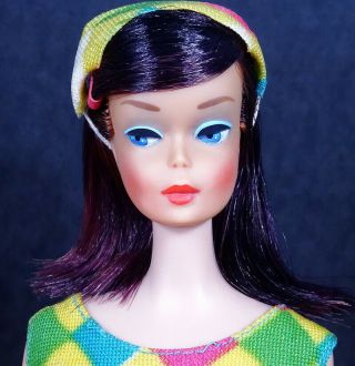 STUNNING Vintage Midnight High Color Color Magic Barbie Doll 2