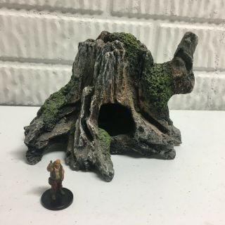 Dwarven Forge Miniature Terrain - Ancient Hollow Tree - Monster Den