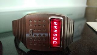 Pulsar Vintage digital Led Time Computer Watch calculator 4