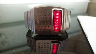Pulsar Vintage digital Led Time Computer Watch calculator 5