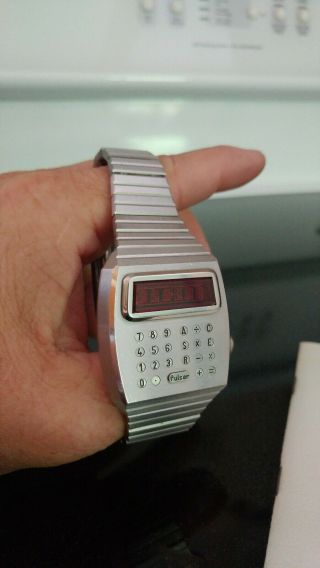 Pulsar Vintage digital Led Time Computer Watch calculator 8