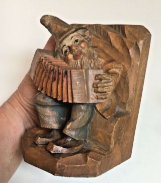 Antique PR hand carved painted wood Folk German Gnomes Bremen musicians bookends 2