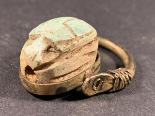 Poss Gold Guild Ancient Egyptian Scarab Ring Circa 990 - 660bce