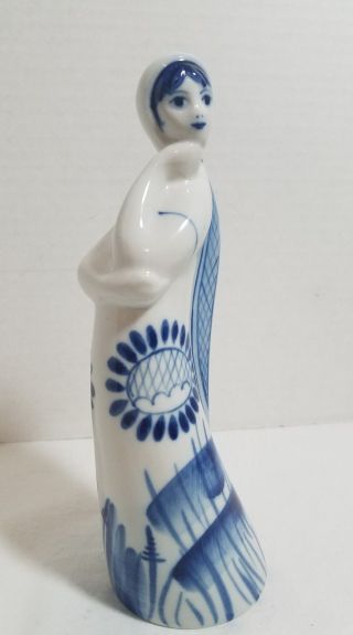 Vintage Russian Gzhel Majolika Porcelain Blue & White Figurine Woman Made USSR 6