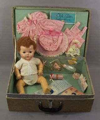 Effanbee 15 " Dy - Dee Baby Doll & Accessories
