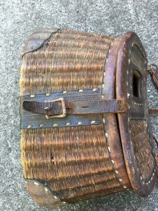 Antique McMonies Fishing Creel Willow & Tooled Leather Made In Portland Oregon 4