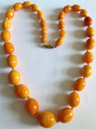 Antique Graduated Egg Yolk Amber Bead Necklace - 44 Grammes