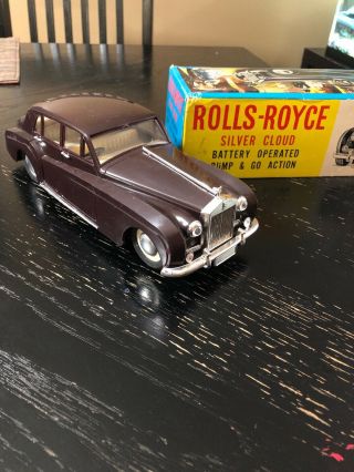 Vintage Rolls - Royce Sylver Cloud Battery Operated Bump & Go Action