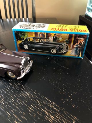 Vintage Rolls - Royce Sylver Cloud Battery Operated Bump & Go Action 3
