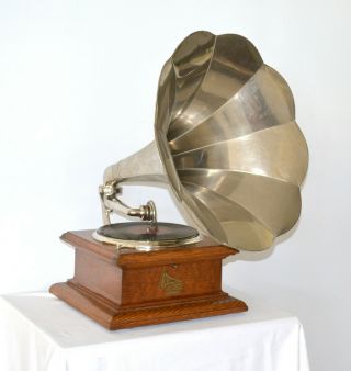 ANTIQUE COLUMBIA BNW PHONOGRAPH WITH NICKEL HORN,  BONUS - WE SHIP WORLDWIDE 2