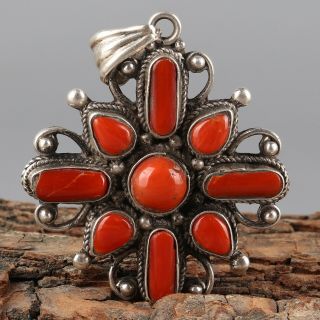Chinese Exquisite Handmade Silver Mosaic Coral Pendant