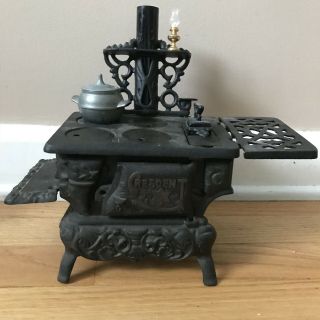 Vintage Collectible Crescent Cast Iron Metal Toy Stove Oven Salesman Sample