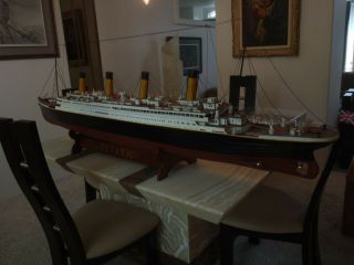 Rms Titanic 70 " Xl Museum Quality Limited Edition Ocean Liner Wooden Ship Model