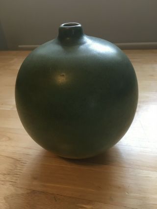Vintage Japanese Ceramic Vase - Minimal Aesthetic in Green - Flowers / Plants 4