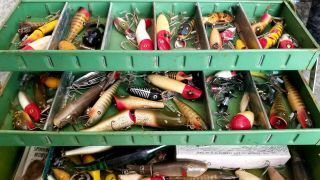 Vintage Simonsen Metal Tackle Box,  Chock - Full of Old Fishing Lures - 2