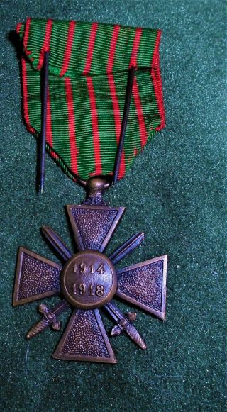 World War I French Croix de Guerre with ribbon and bronze star device 2