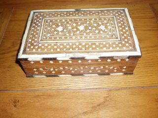 Anglo - Indian Bone And Ebony Inlaid Box With Cross Banding - Early 20th Century