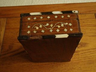 Anglo - Indian Bone and Ebony Inlaid Box with cross banding - Early 20th Century 6