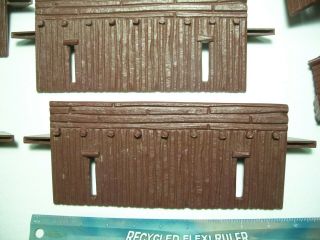 AURORA MARX MPC TIMPO WESTERN U.  S.  FORT TOWERS AND BOX 1/32 54MM PLASTIC PLAYSET 5