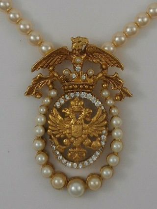 Askew London Imperial Crest And Pearl Necklace