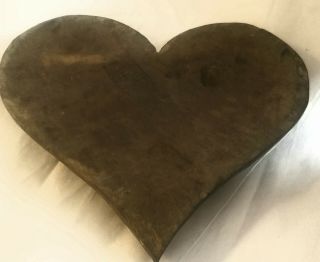 LARGE VINTAGE 1930s - 1940s HAND CARVED SOLID WOOD HEART 8x9 