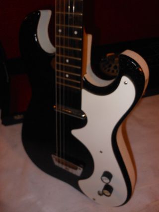 Vintage 1960 ' s Silvertone Model 1448 Electric Guitar w/ Amp in Case 12