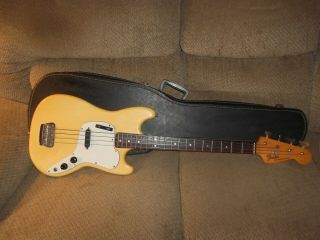 Vintage Fender Music Master Bass Guitar - F Series - Square Plt - With Case