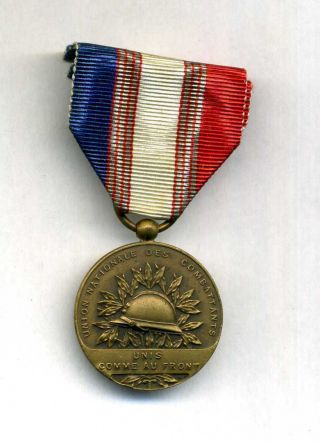 France French Ww1: Veterans Unc " Union Nationale Des Combattants " Medal