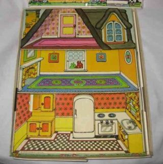 Neat Vintage 1974 RAGGEDY ANN DOLL HOUSE Colorforms 2