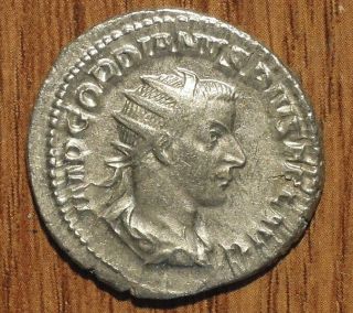 Gordian Iii Ar Antoninianus Jupiter Reverse - Ancient Roman Silver Coin
