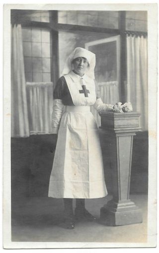 WW1 WWI era British Red Cross nurse - studio portrait 2