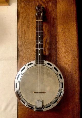 Antique 1921 Ludwig " Wendell Hall Professional " Banjo Uke,  Gorgeous