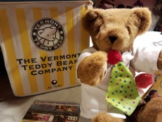 Vermont Teddy Bear Company 24 Brown Jointed Plush Bear Big Apple Circus USA 9