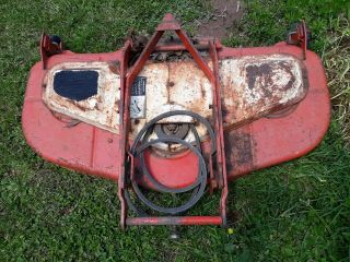 Vintage GILSON BROTHERS Lawn and Garden Tractor with 42 