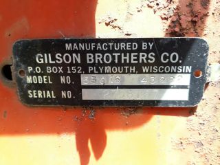 Vintage GILSON BROTHERS Lawn and Garden Tractor with 42 