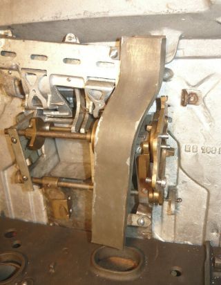 5c Antique Slot Machine - 1920s Mills Operator Bell w/ Pace JP & 8