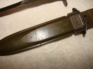 WWII US M3 Fighting Knife,  US M8 B.  M.  Co.  Scabbard 2