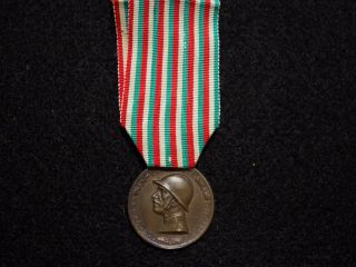 Italian Kingdom Wwi " Great War " Commemorative Medal