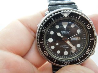 Vintage Rare 1983 Mens Seiko 7549 - 7010 Tuna Professional 300m Wristwatch Runs