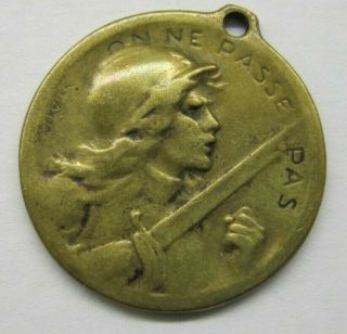 Wwi French France Verdun Medal Feb 21 1916 By Vernier No Ribbon.  Ships To U.  S.